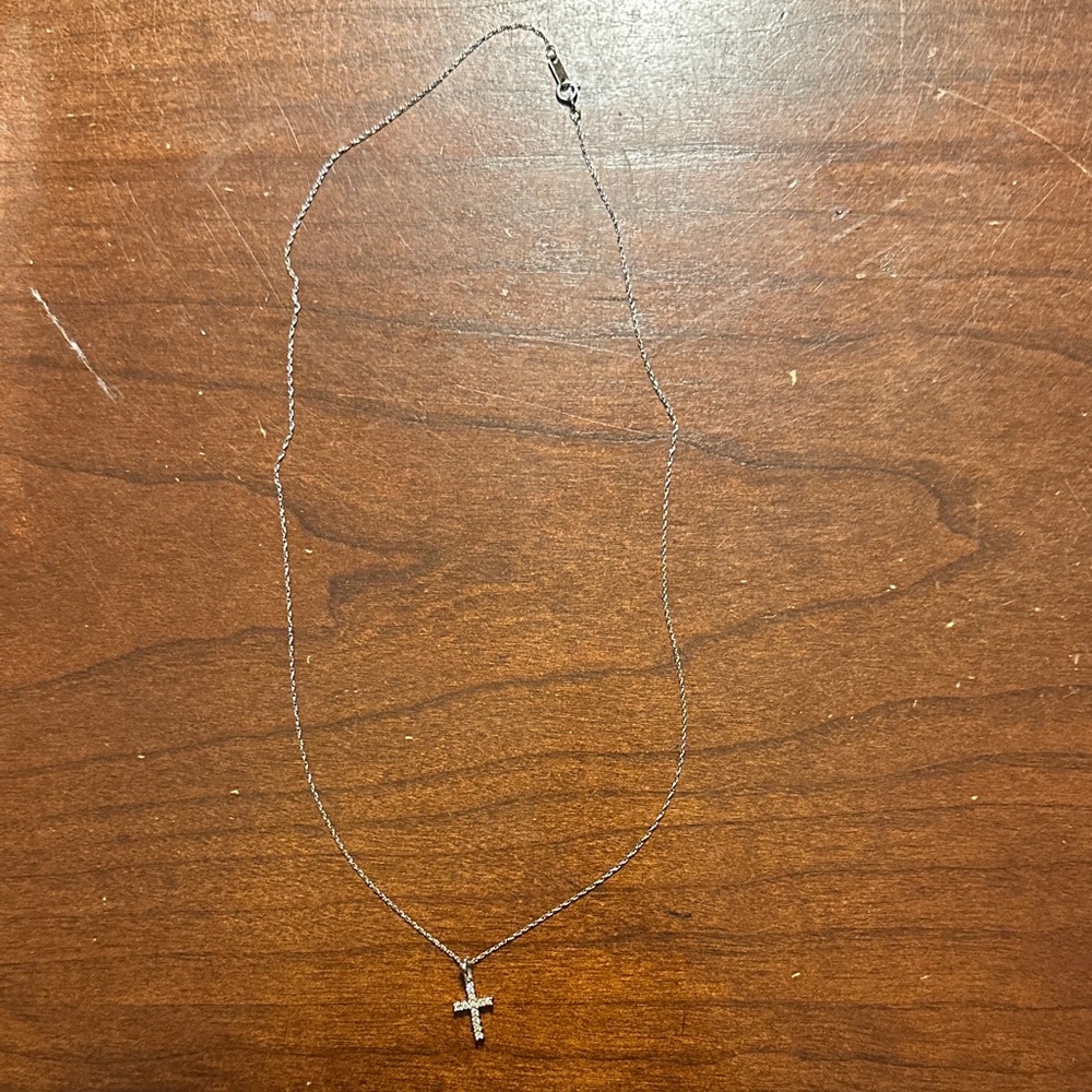 Silver cross necklace